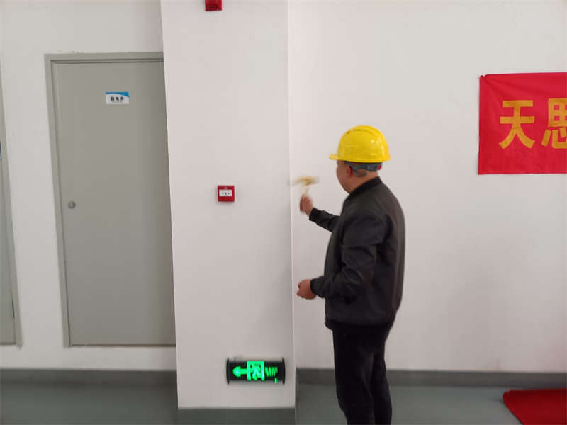 <a href=http://www.chinalianhe.com/gccf/ target=_blank class=infotextkey>合肥廠房裝修</a>