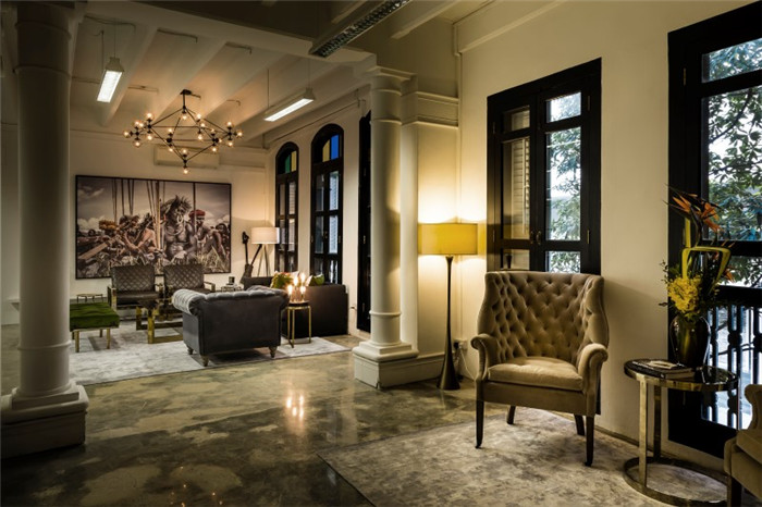 <a href=http://www.chinalianhe.com/ target=_blank class=infotextkey>合肥辦公室裝修</a>公司